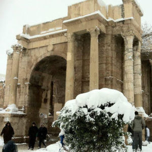 Meet your Posher, Isra